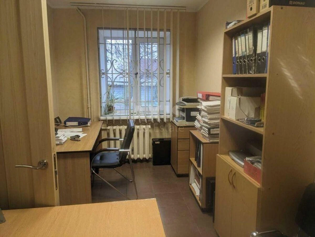 Office vul. Degtjarivs'ka 28, 55m2580085