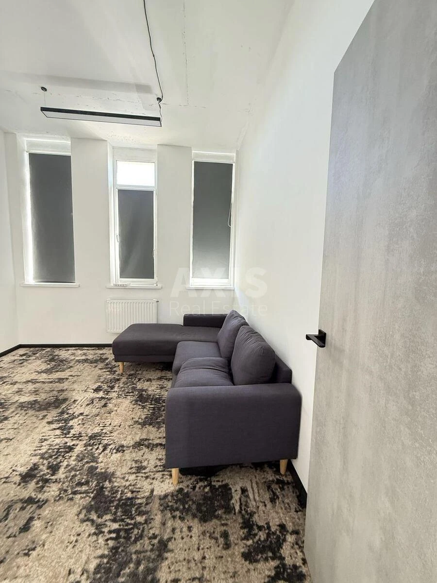 Офис ул. Самойло Кошки 10/1, 78м2717816