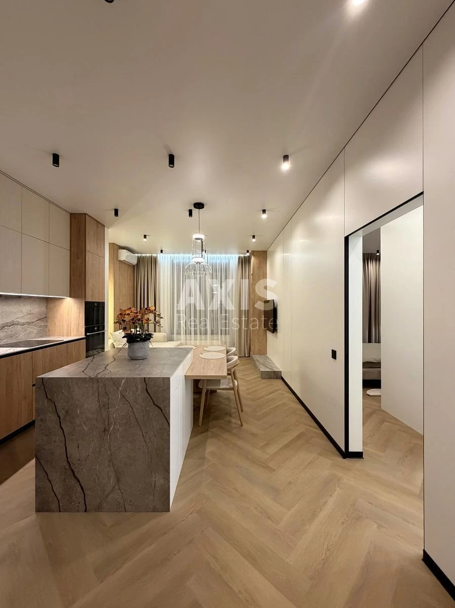 2k apartment vul. Vasylya Tyutyunnyka 39/263839