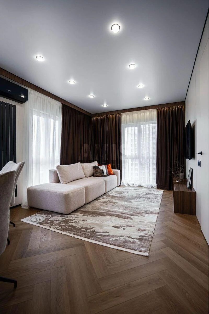 1k apartment vul. Myhajla Maksymovycha 27К684877