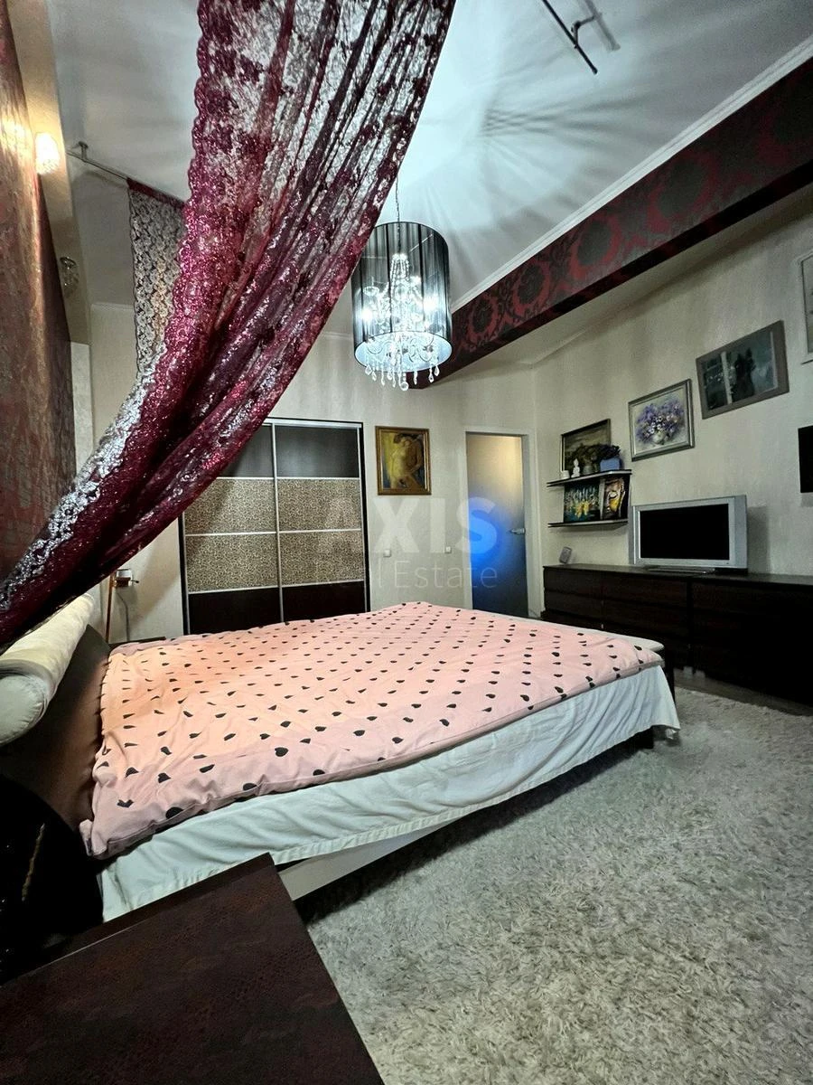 4к квартира ул. Крещатик 25654847