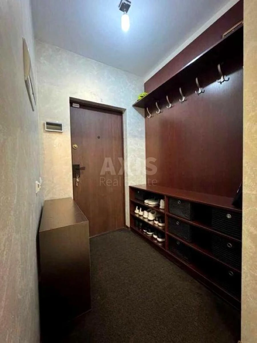 3k apartment vul. Puljuja Ivana 2593889