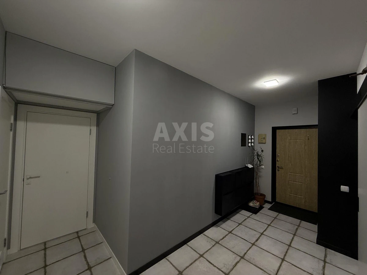 2k apartment vul. Metrologichna 1094520713