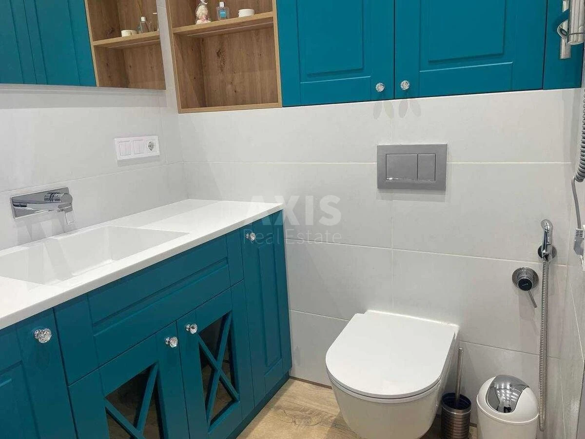 2k apartment vul. Saljutna 2Б673016