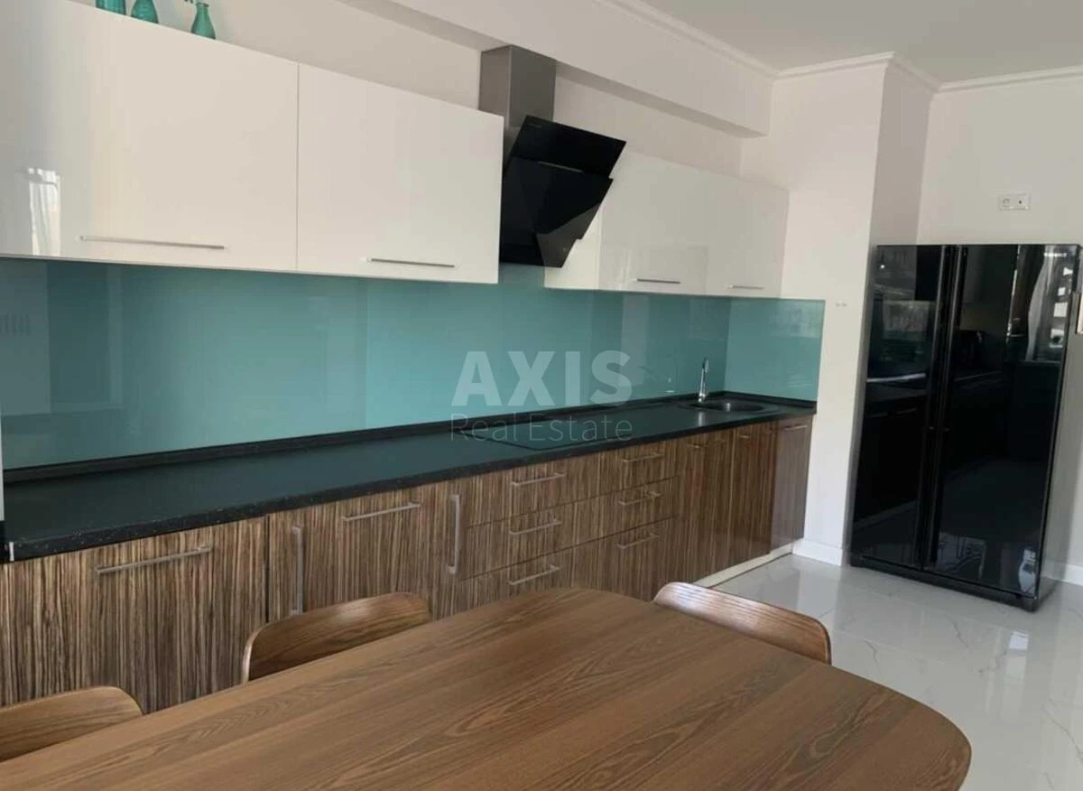 3k apartment vul. Ahmatovoi' Anny 3064240