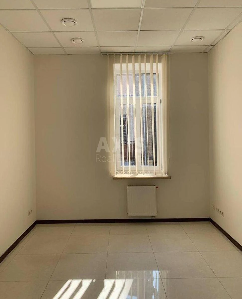Office vul. Jaroslaviv Val 8Б, 670m2526534