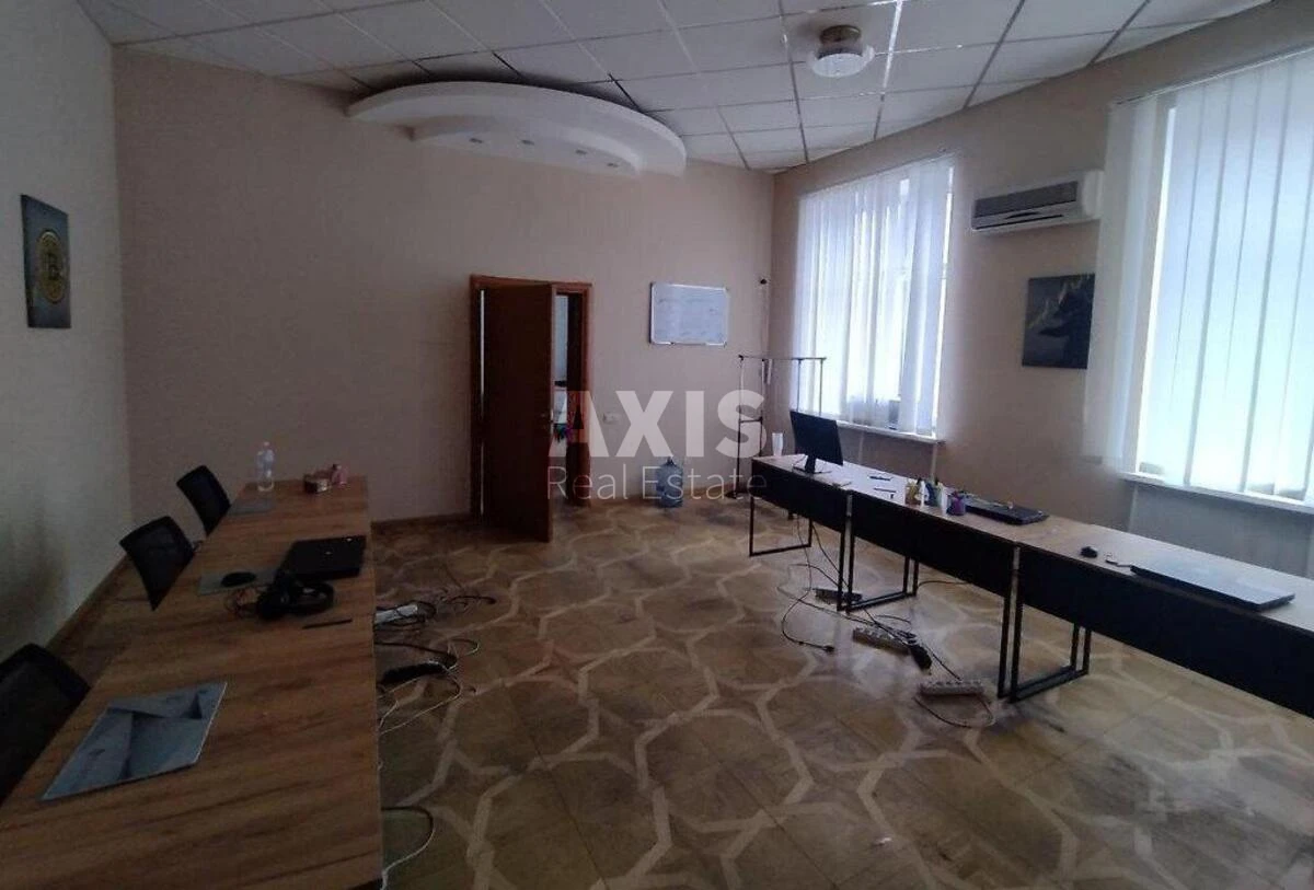 Office vul. Sichovyh Stril'civ 77, 269m2549412