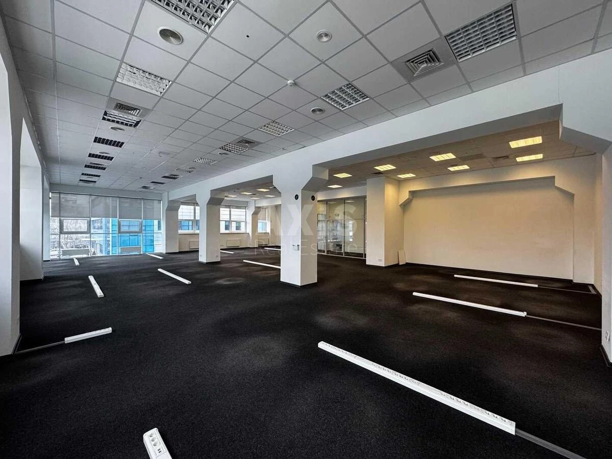 Office prov. Ohtyrs'kyj 7, 1325m26843313