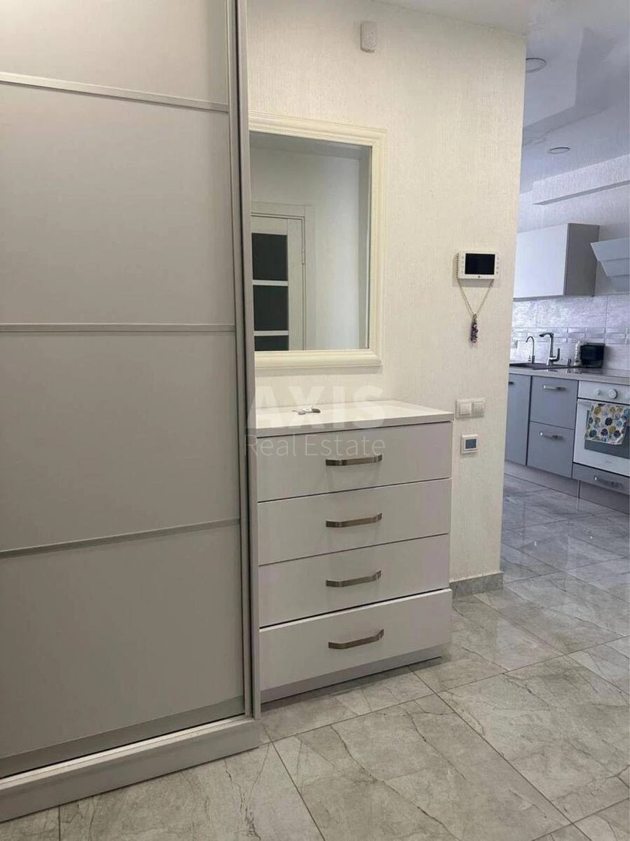 2k apartment vul. Vasylya Tyutyunnyka 37/17108613