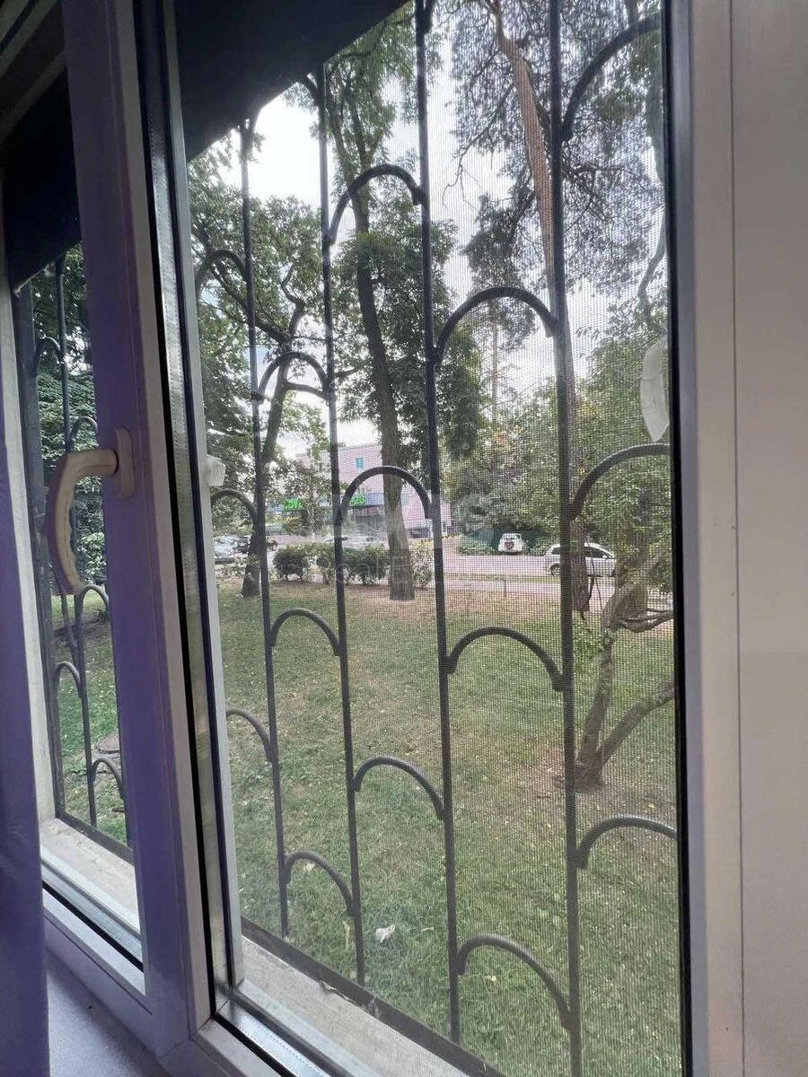 1k apartment vul. L'vivs'ka 24665944