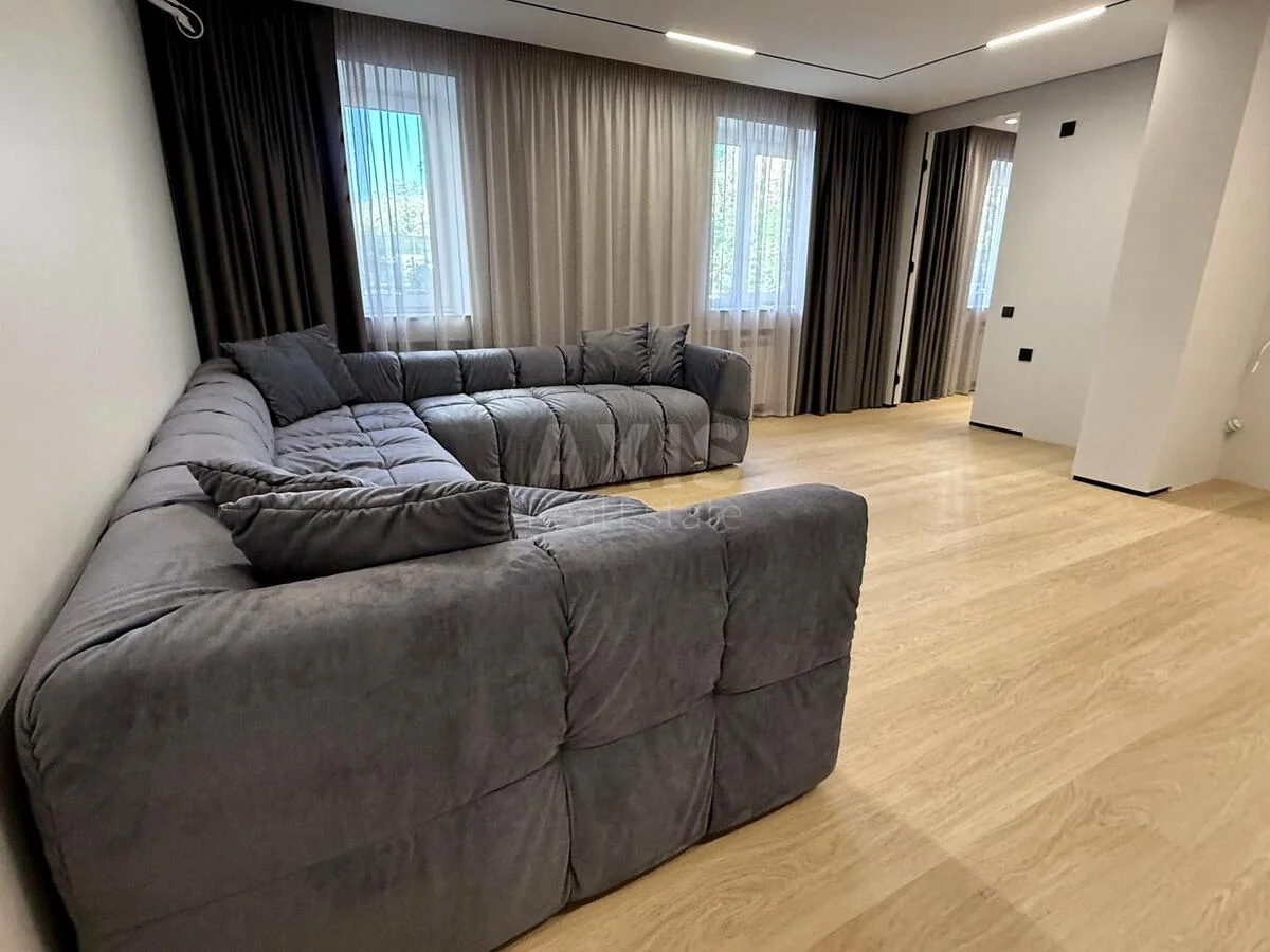 3k apartment vul. Gorlivs'ka 220