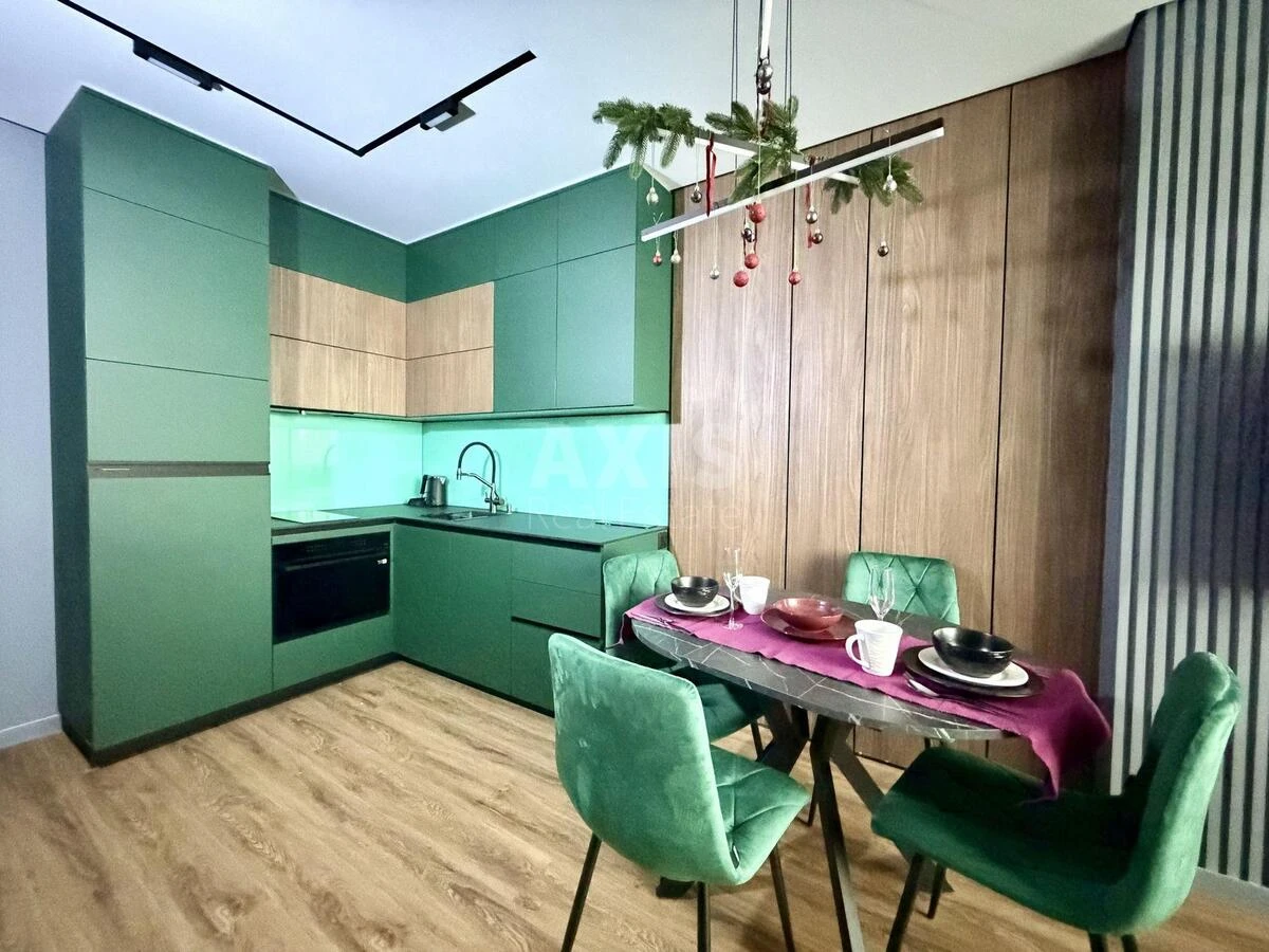 2k apartment pr-t Berestejskij 1163684