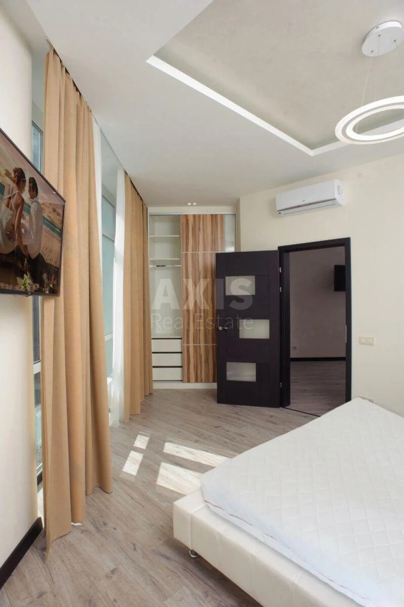 1к квартира ул. Евгения Коновальца 44А685003