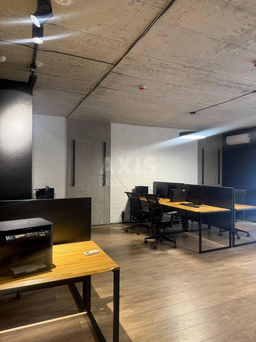 Office vul. Predslavyns'ka 40, 131m2669592