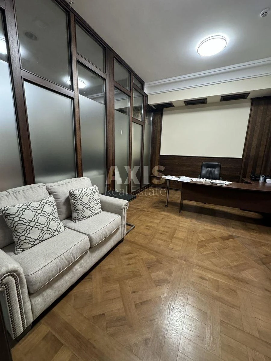 Офис ул. Жилянская 72А, 140м2387852