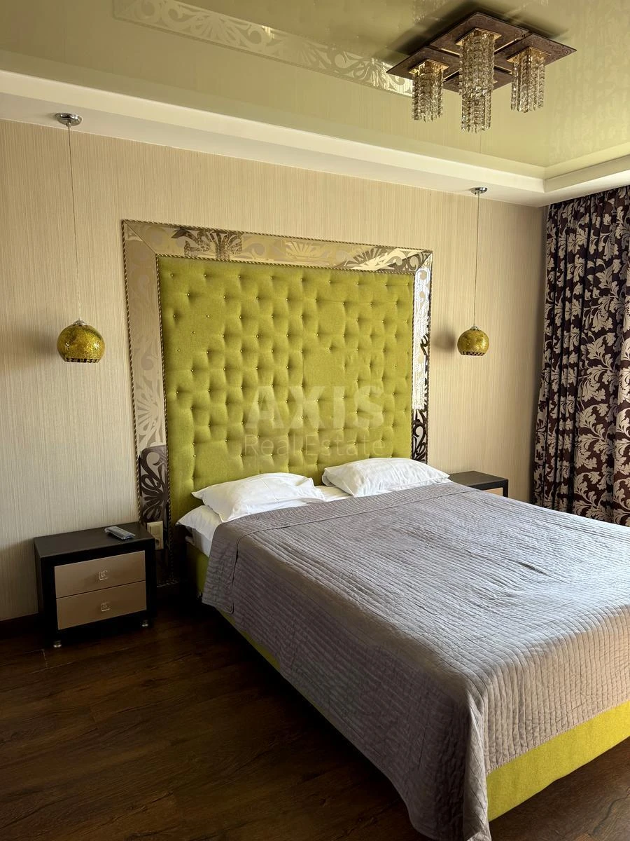 2k apartment bul. Lesi Ukrai'nky 12687130