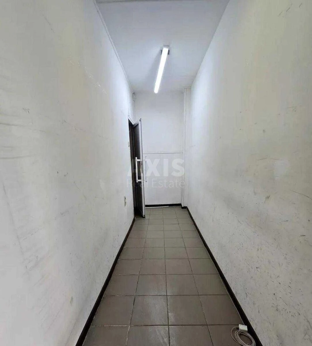 Trade object pr-t Berestejskij 27А, 200m2691430