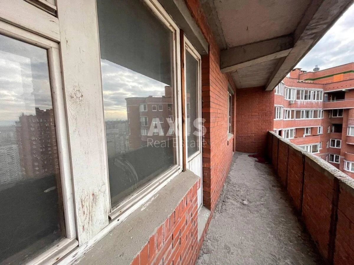 5k apartment vul. Ahmatovoi' Anny Thirteen D697846