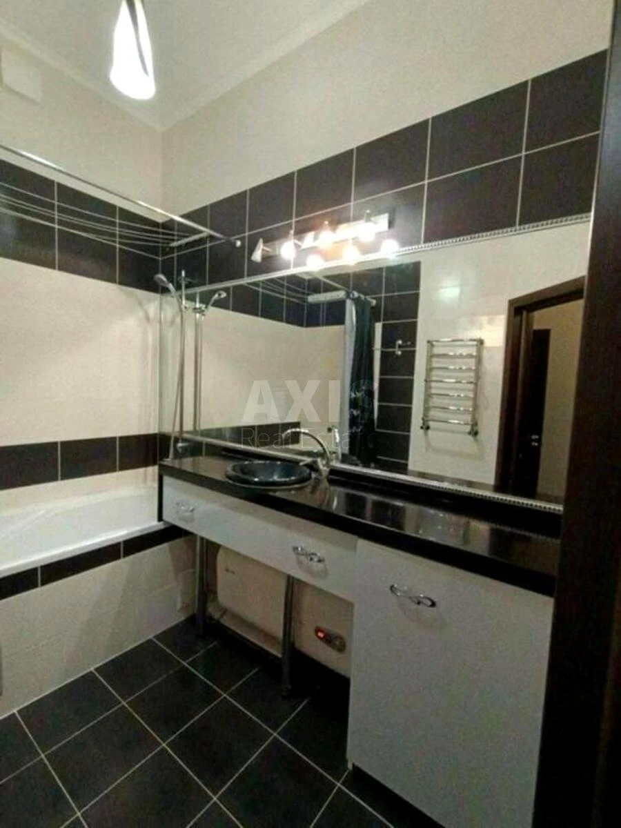 2k apartment vul. Antonovycha 48Б638537