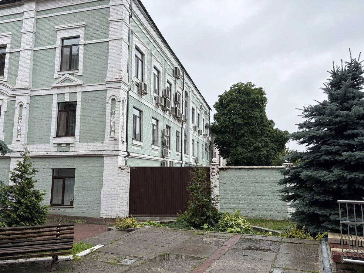 Объект торговли пер. Варяжский 12Б, 1647м2719370