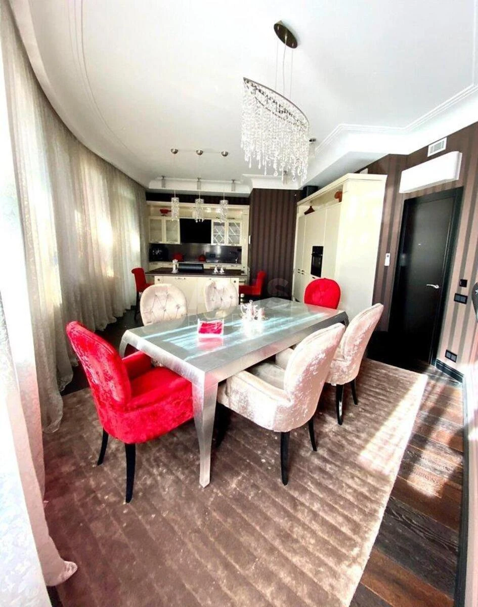 5k apartment vul. Sribnokil's'ka 12599930