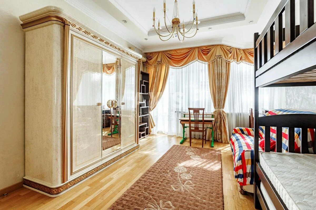 4к квартира спуск Кловский 55939914