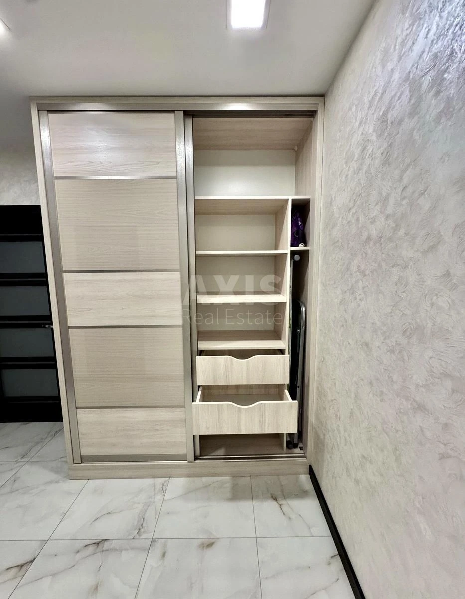 2k apartment vul. Oleny Pchilky 6А6771518