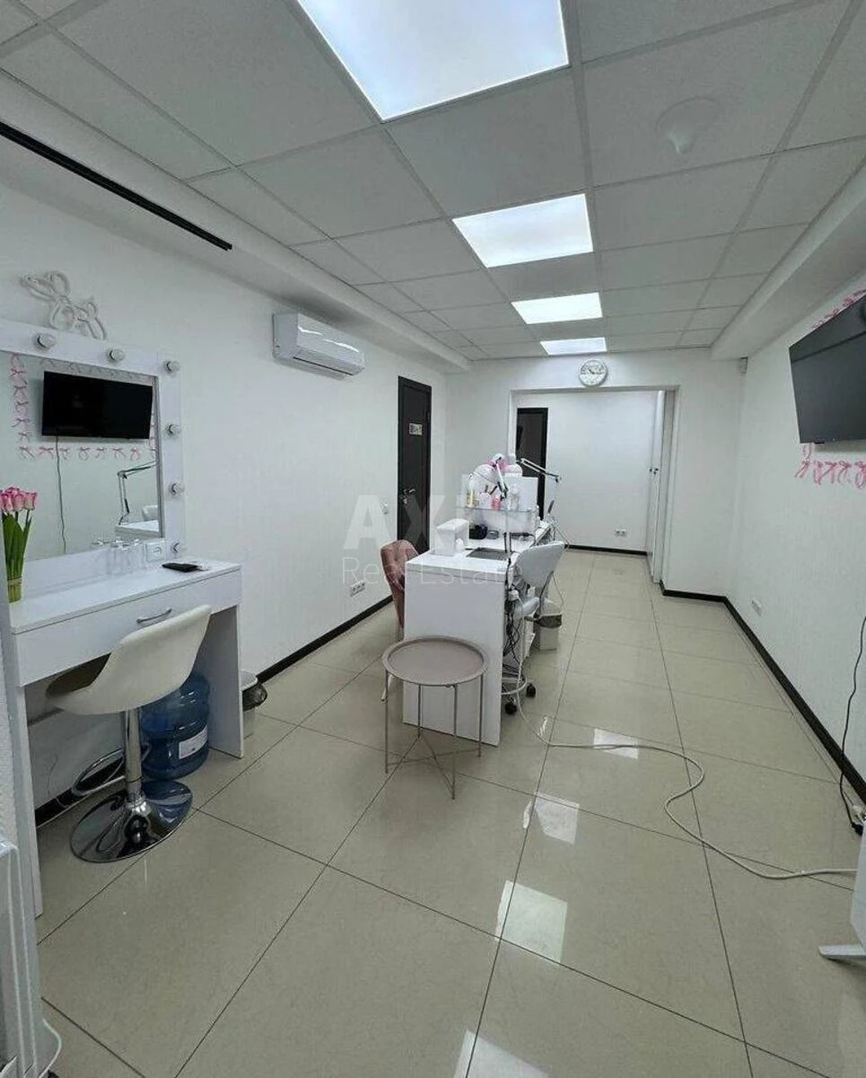 Объект торговли пр-т Оболонский 12, 53м2661741