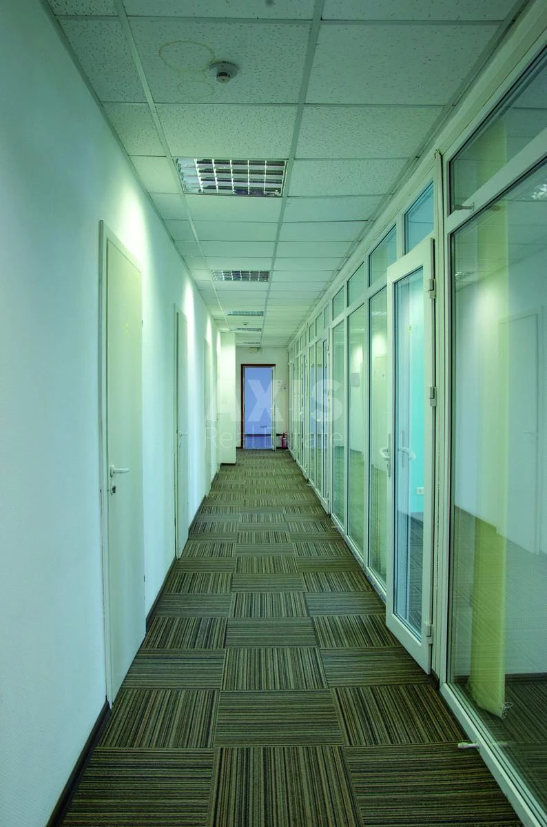 Office vul. Geroi'v Kosmosu 4, 245m267800