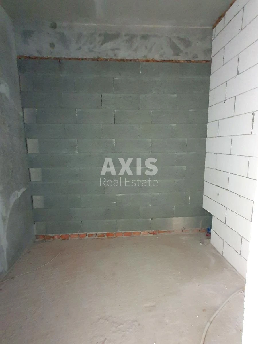 3k apartment nab. Dniprovs'ka 15K622465