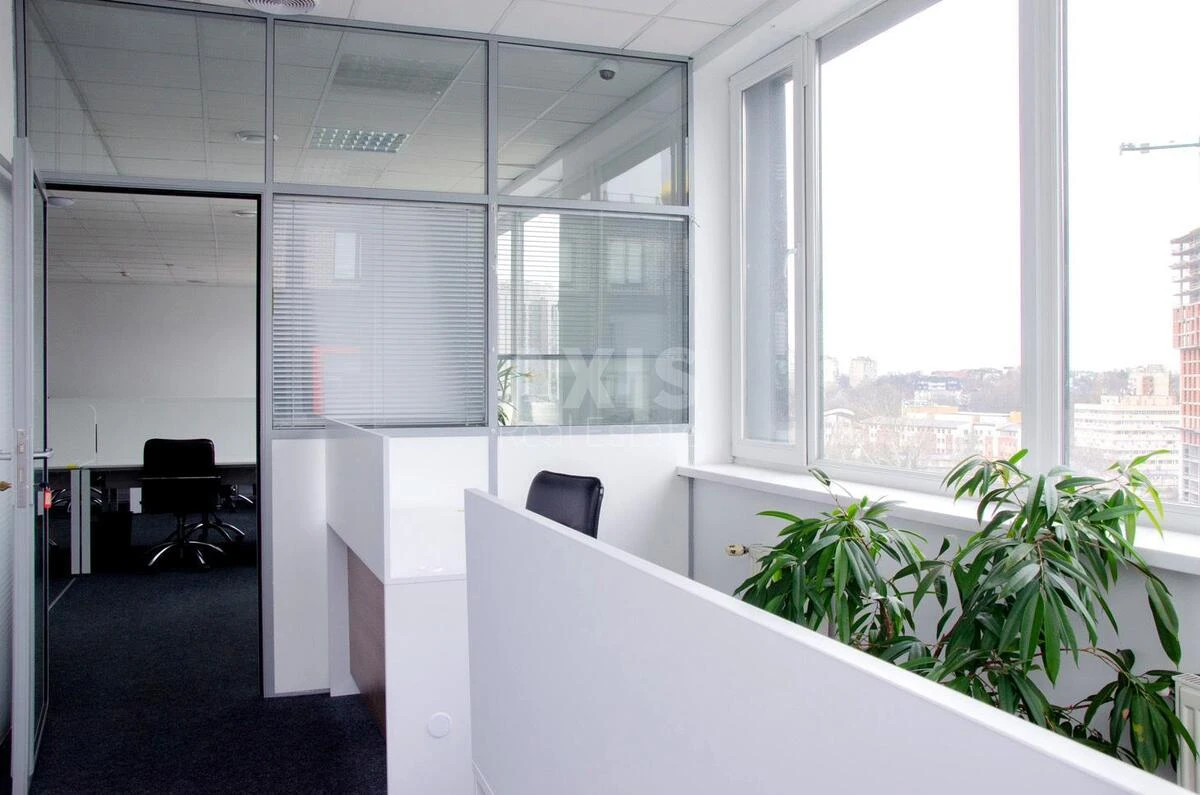 Office vul. Pymonenka Mykoly 13, 376m2678528