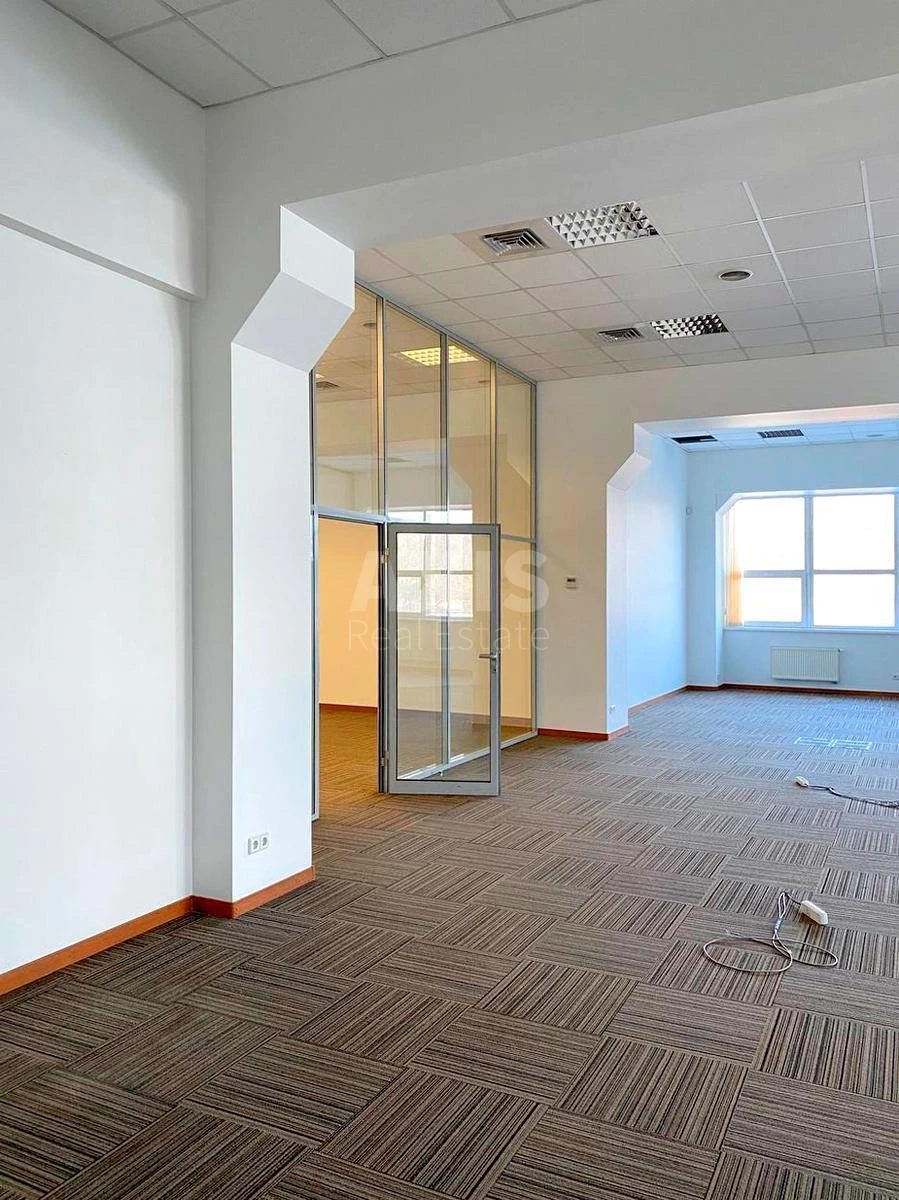 Office prov. Ohots'kyj 7, 277m2678680