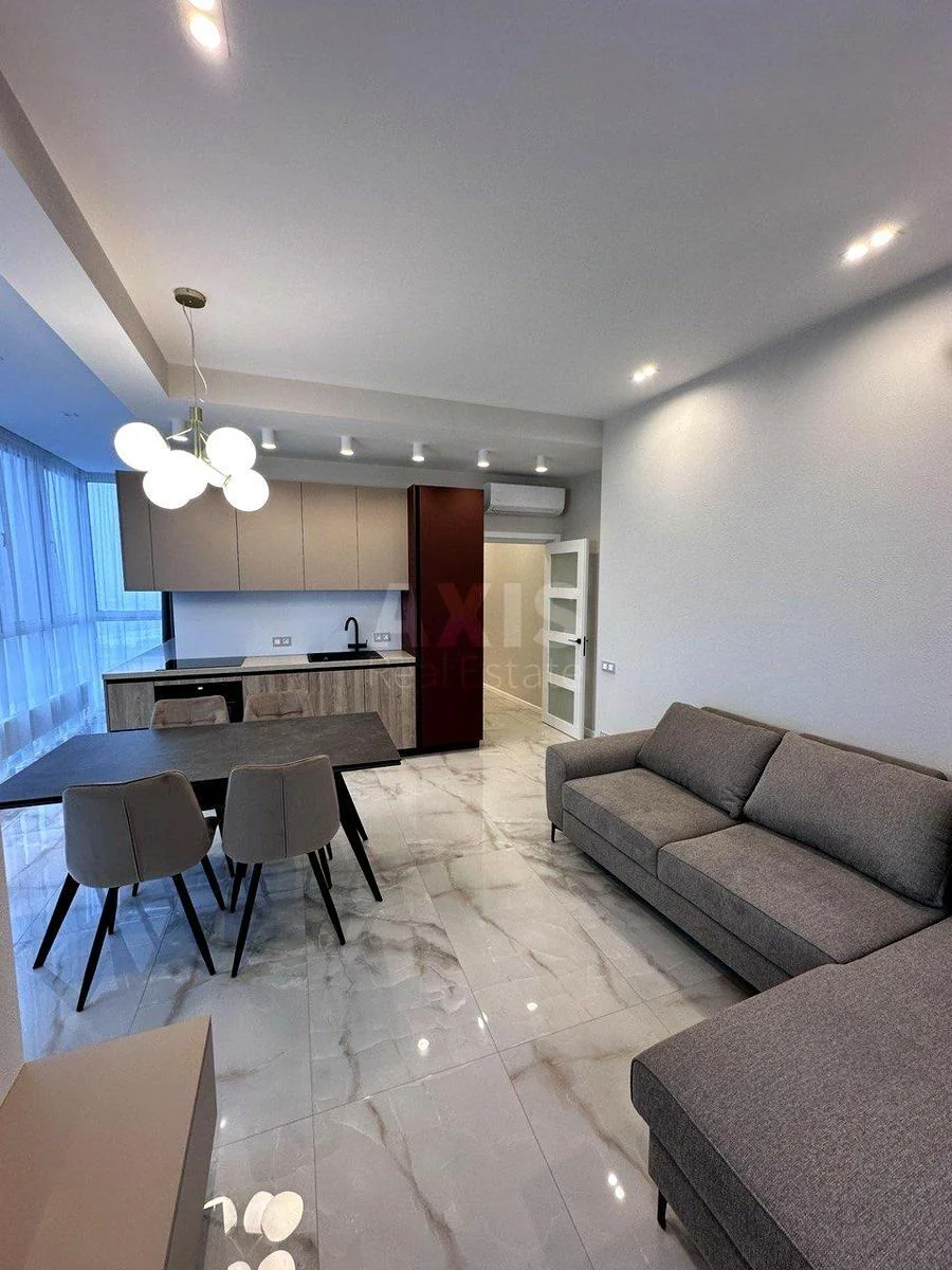 3k apartment vul. Vasylya Tyutyunnyka 28А