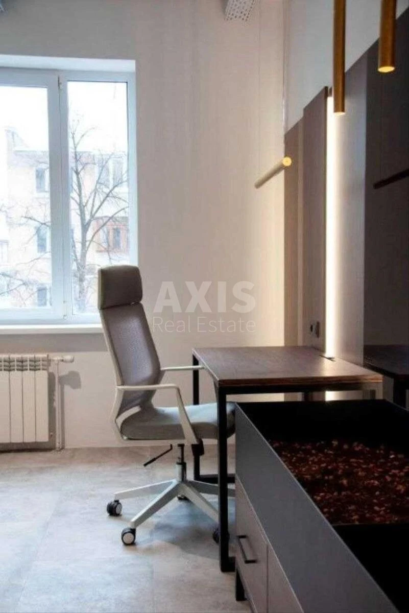 Office vul. Knyaziv Ostrozkykh 46/2, 122m2667083