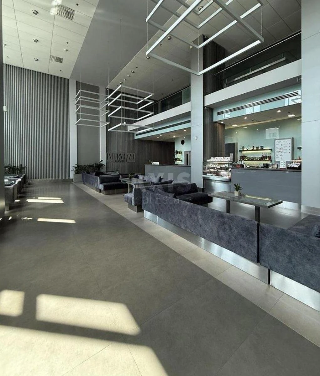 Office pr-t Stepana Bandery 28А, 307m2651077