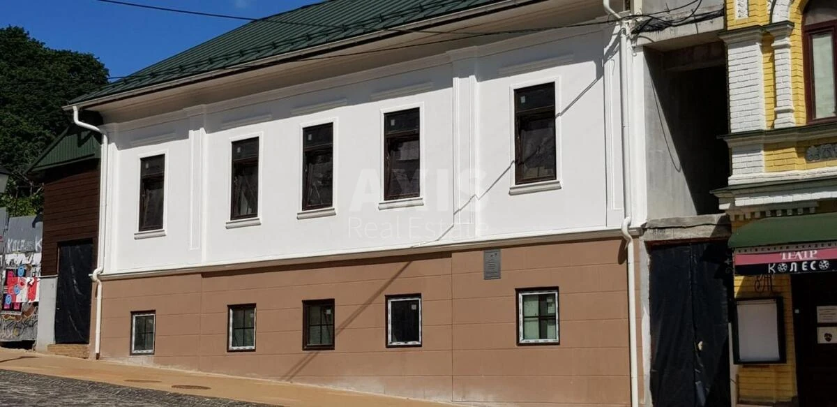 Объект торговли спуск Андреевский 10А, 370м2647851