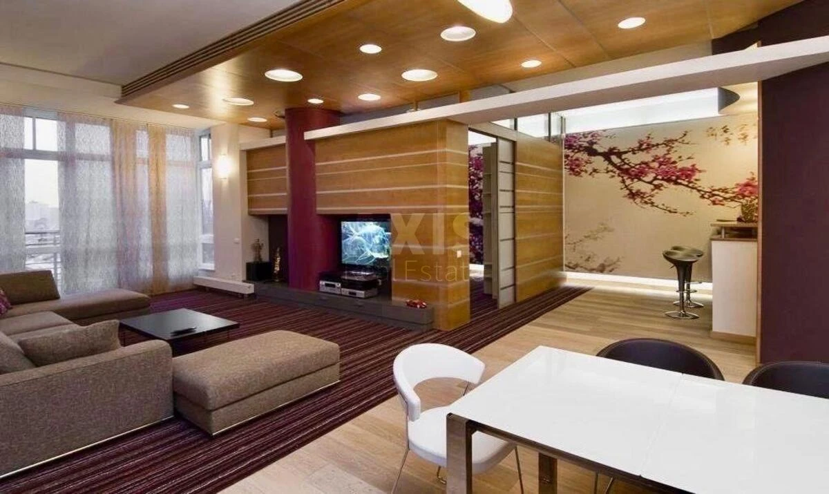 3k apartment vul. Grushevs'kogo Myhajla 9А648131