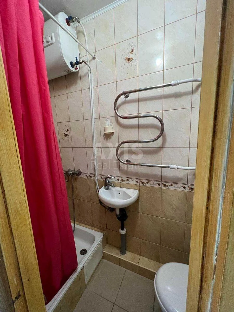 1k apartment vul. L'vivs'ka 24665945