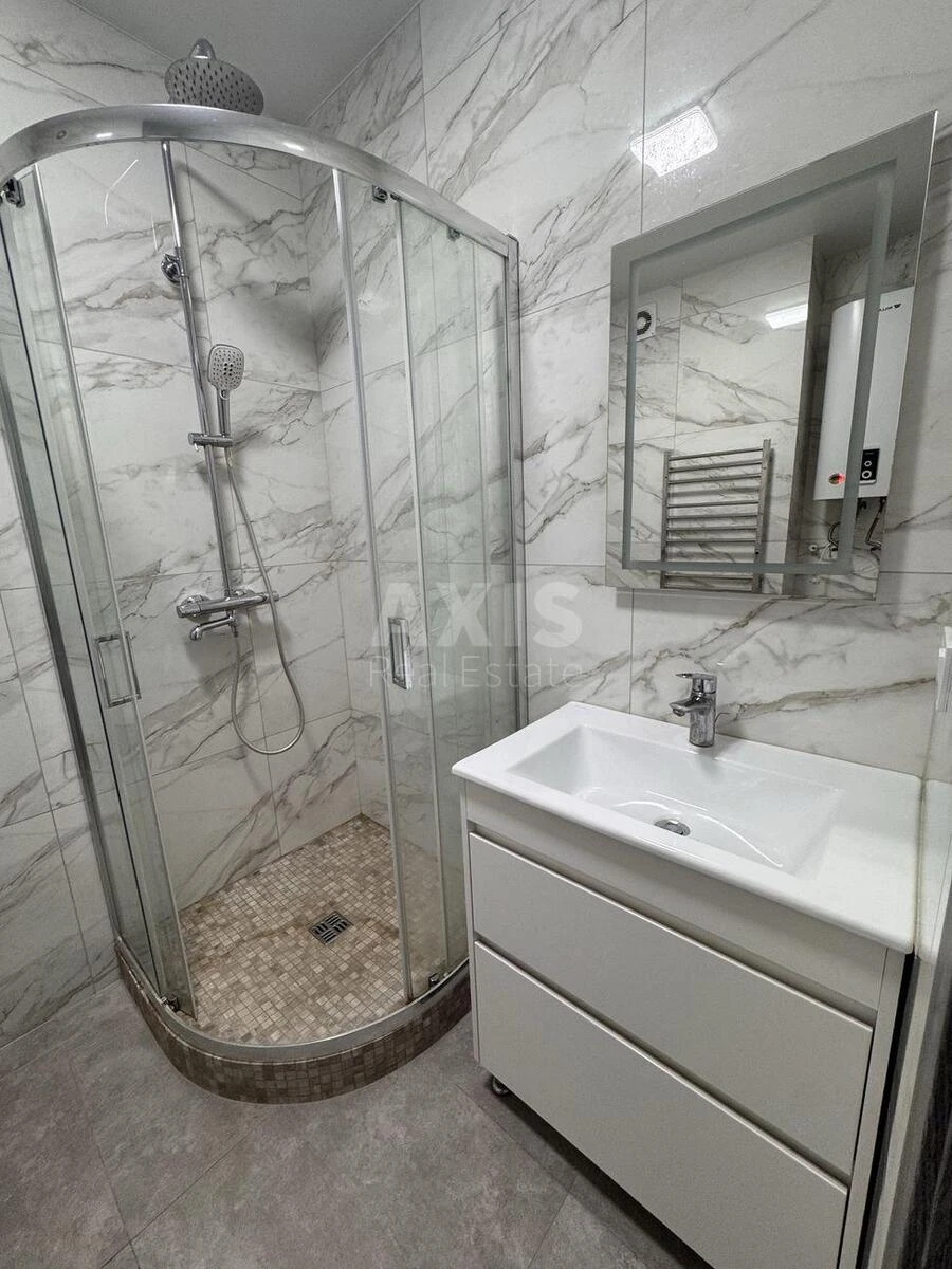 1к квартира ул. Ревуцкого 40Б687826