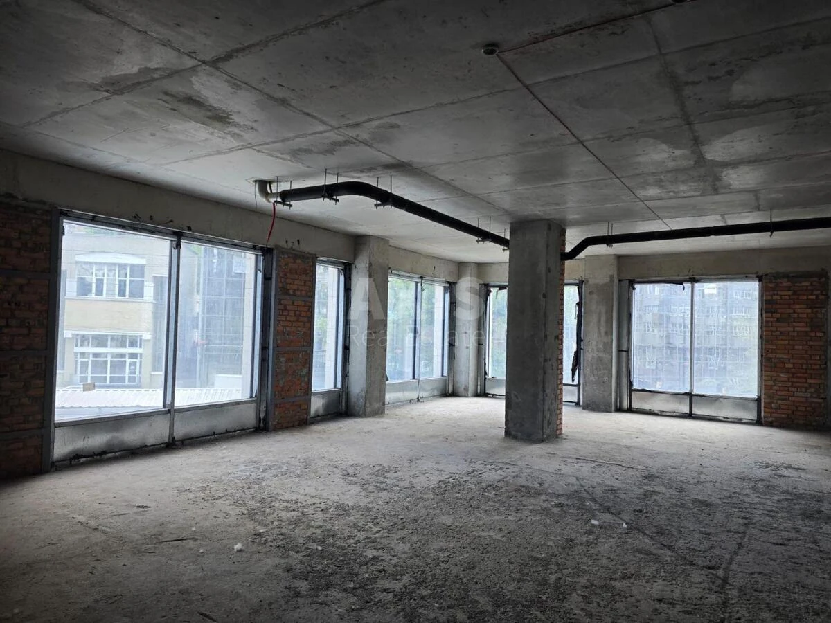 Объект торговли ул. Антоновича 136, 4722м2634863