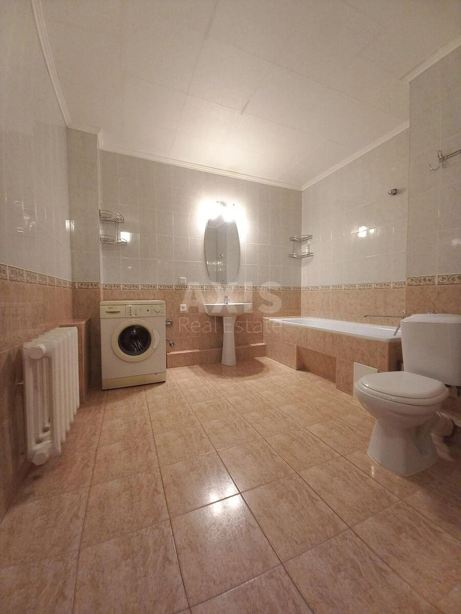 3к квартира ул. Ахматовой Анны 43656234