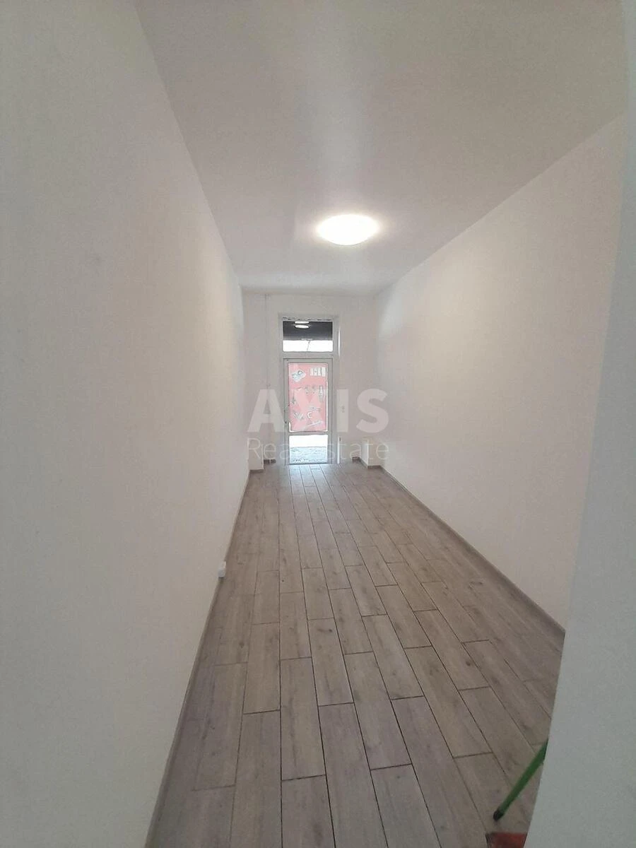 Trade object shose Harkivs'ke 18, 47m2656636