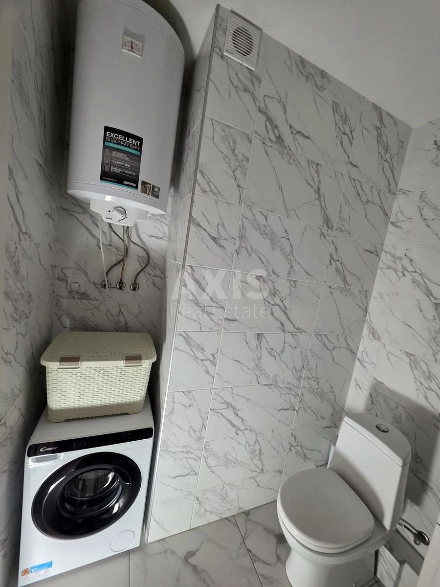 1k apartment vul. Vyshnjakivs'ka 4642257