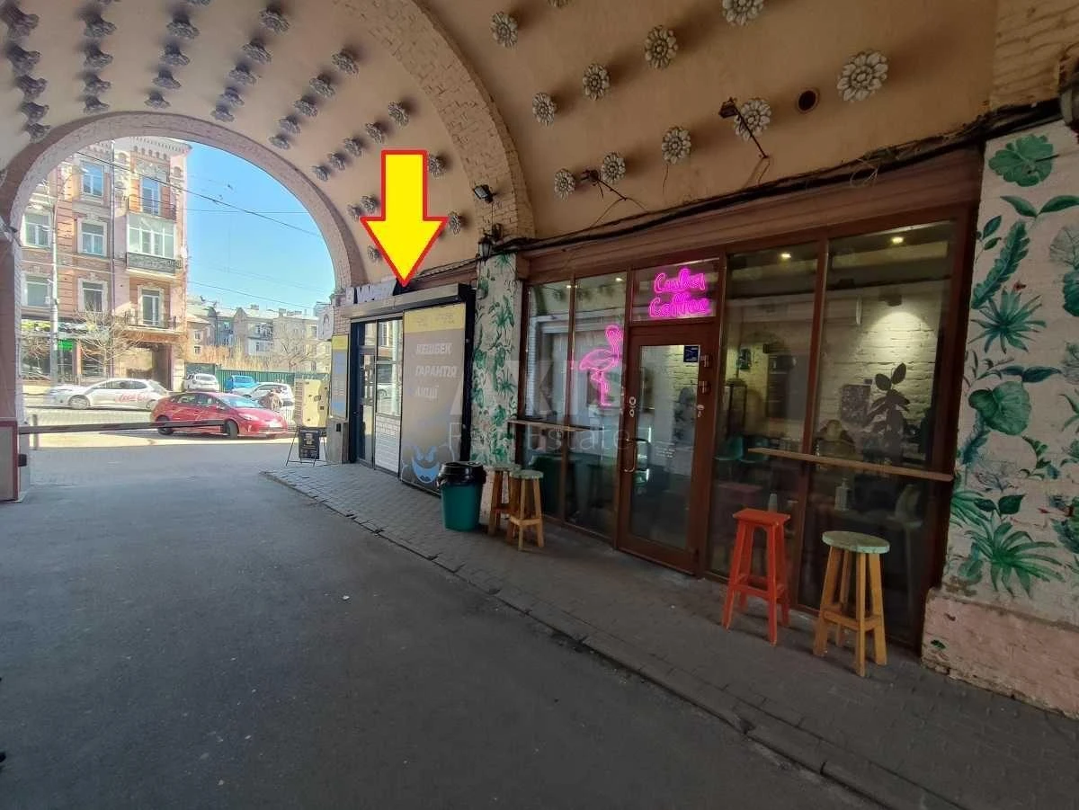 Trade object vul. Velyka Vasyl'kivs'ka 36, 9m2663310