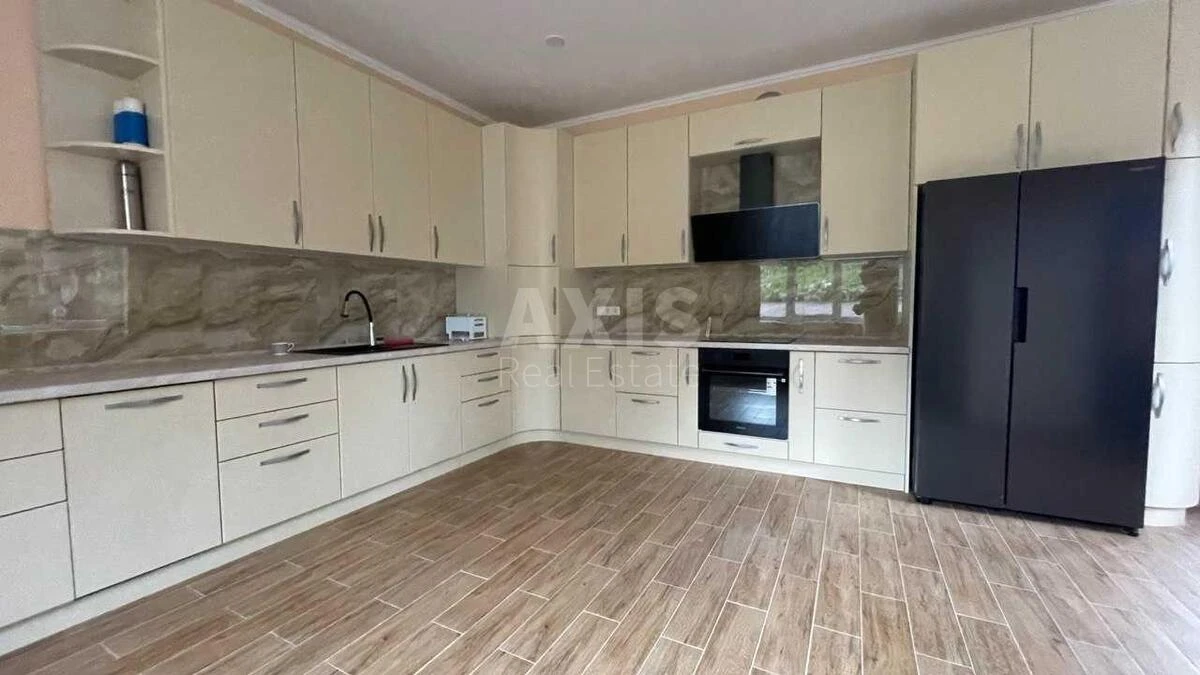 House vul. Stoljetova, 200m2, Kyiv city46730