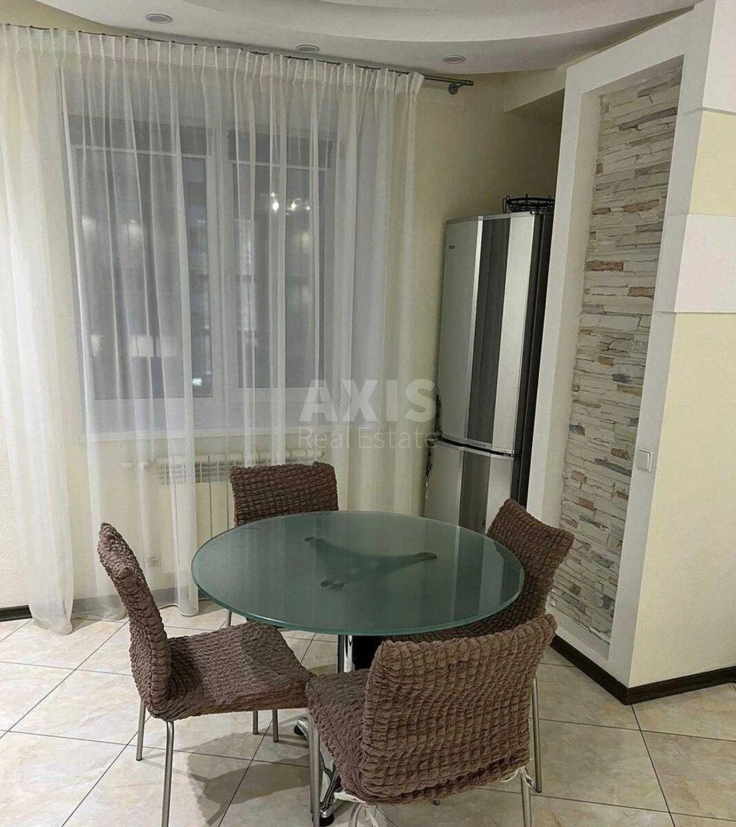 3k apartment vul. Vyshnjakivs'ka 13647294