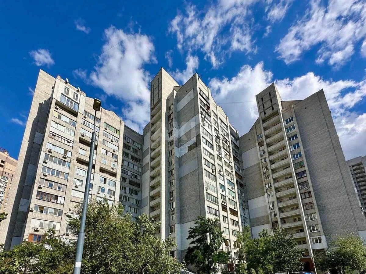 3k apartment vul. Dragomanova 31В6921717