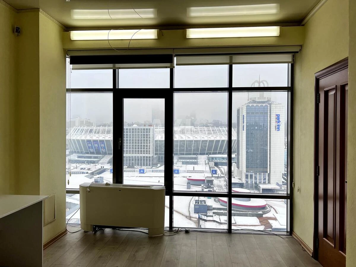 Office vul. Velyka Vasyl'kivs'ka 72, 194m26925920