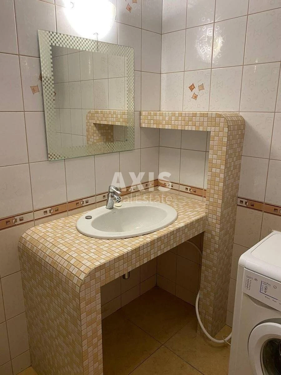 1k apartment vul. Kurs'ka 13Е615809