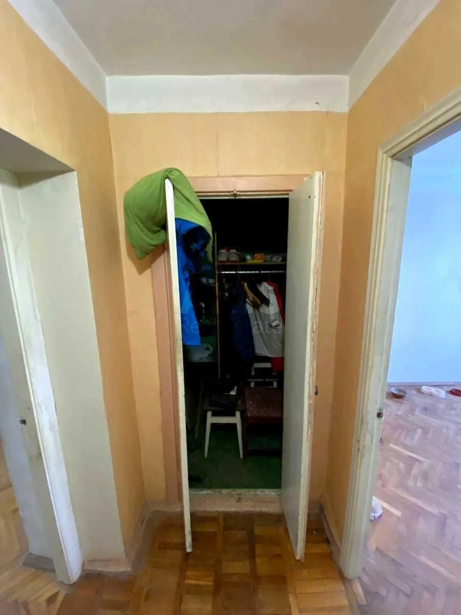 3k apartment pr-t Berestejskij 20705967
